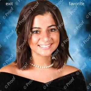 Meet your Posher, Caroline